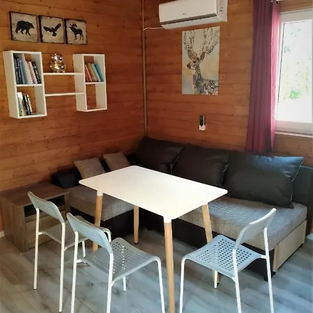 Domek Goscinny Luna I Feriehus Stegna (Pomerania)